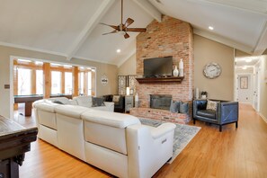 House (4 Bedrooms) | Interior