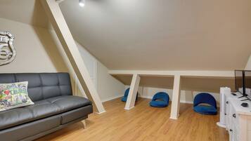 Nhà (4 Bedrooms) | Nội thất