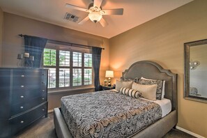 Casa (3 Bedrooms) | 3 dormitorios, tabla de planchar con plancha, ropa de cama