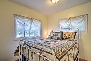 House (2 Bedrooms) | Interior - Gateway to Boyne Mtn! 'nestle by Lake' Cottage (Charlevoix)