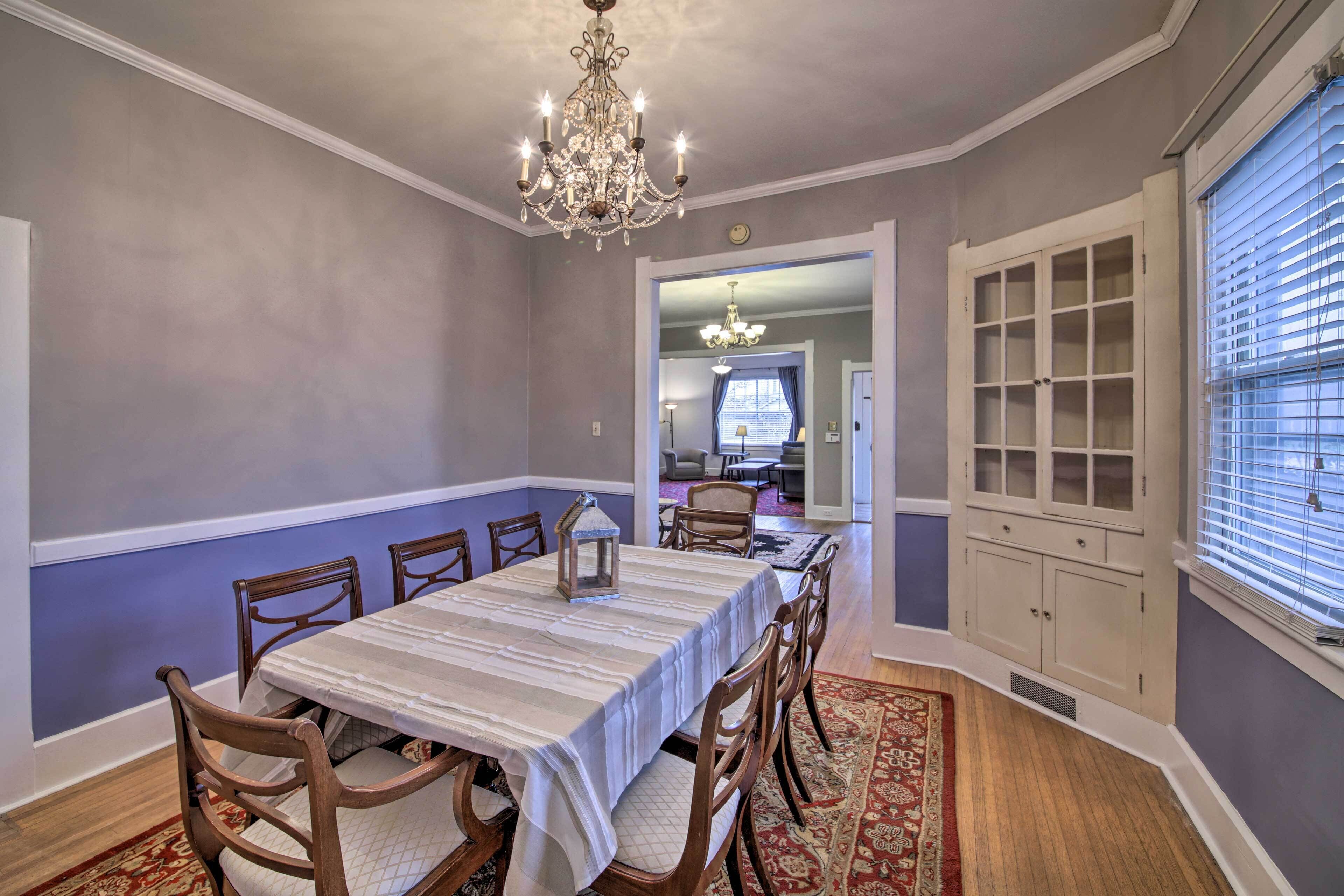 House (4 Bedrooms) | Interior