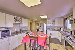 Casa (2 Bedrooms) | Interior