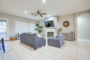 House (4 Bedrooms) | Interior