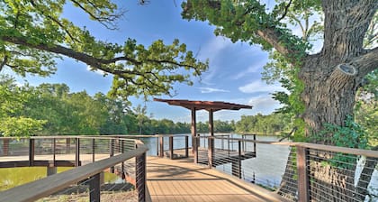 Elegant NW Oklahoma City Home w/ Spacious Yard