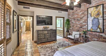 Elegant El Paso Condo ~ 10 Mi to Downtown!