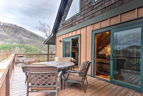 House (3 Bedrooms) | Interior - Mountain Cabin w/ Fire Pit, Walk to Golf & Fishing (Vilas)