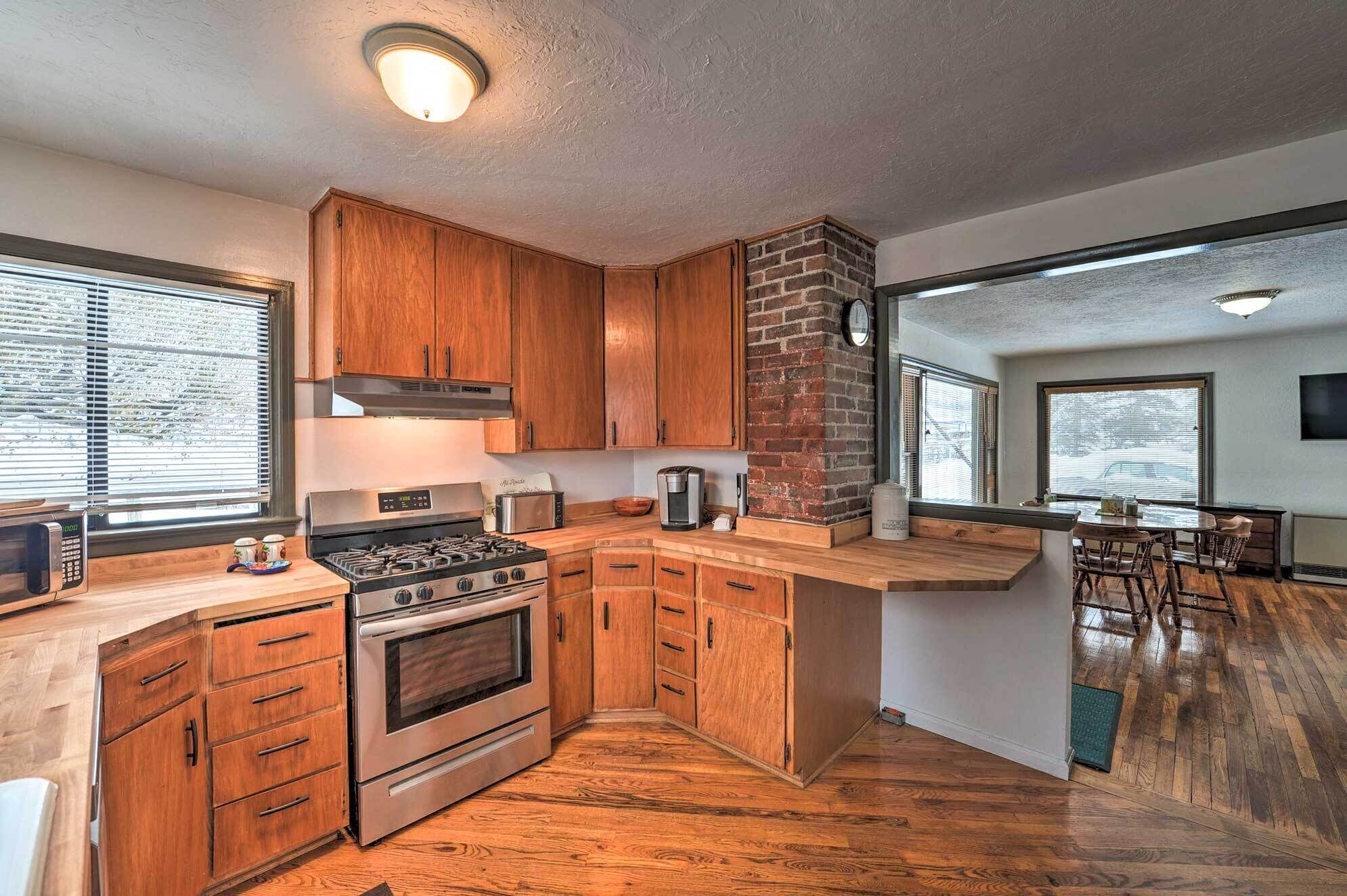 Micro-ondes, four, plaque de cuisson, lave-vaisselle