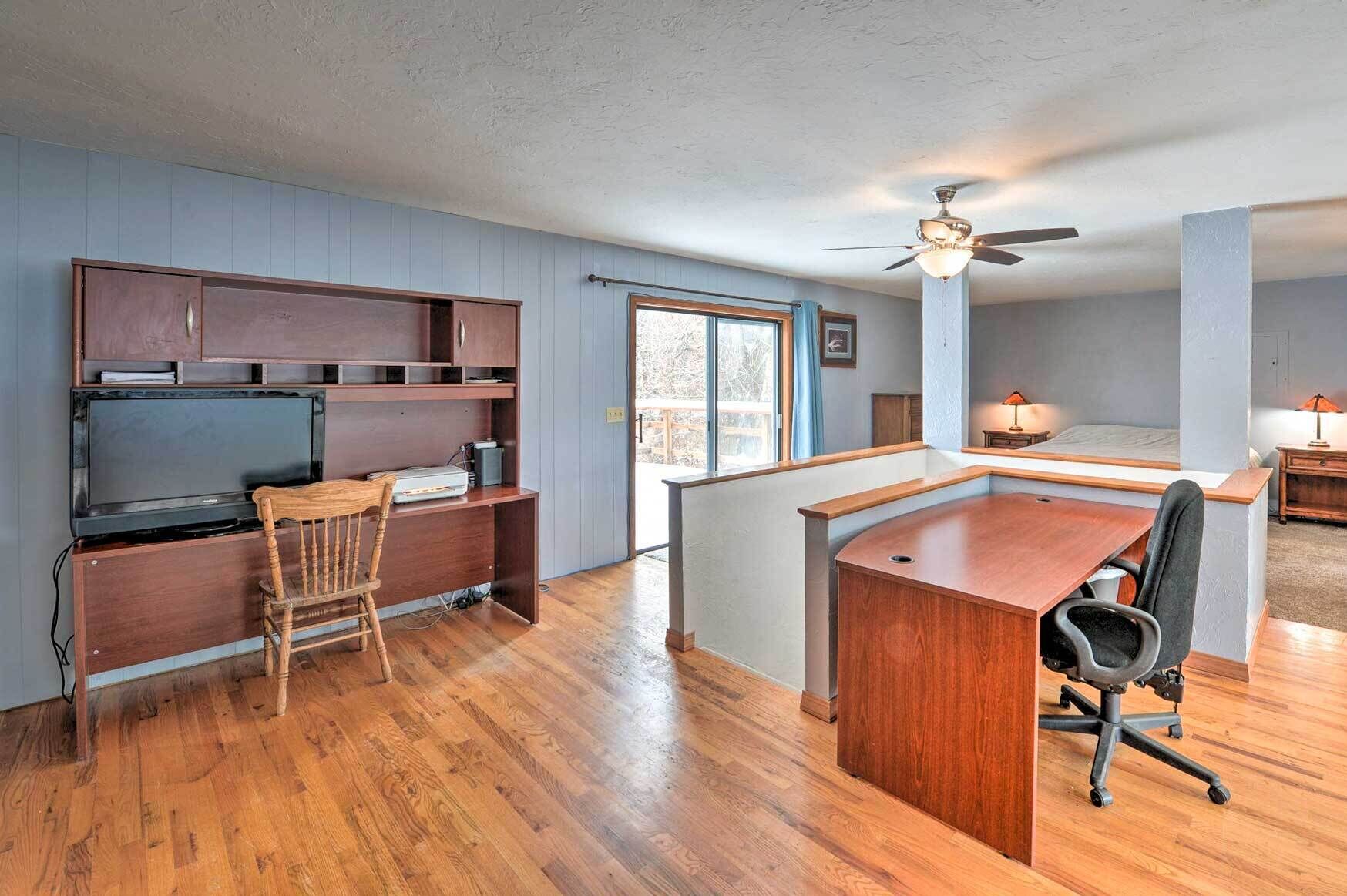 2 bedrooms, bed sheets