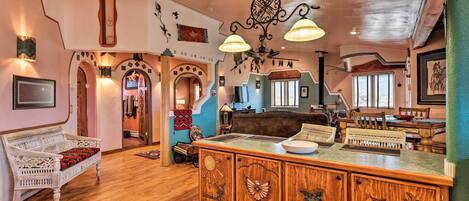 House (2 Bedrooms) | Interior