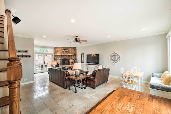 House (4 Bedrooms) | Interior