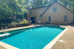 House (4 Bedrooms) | Interior - Nashville Area Family Getaway w/ Private Pool! (Pegram)