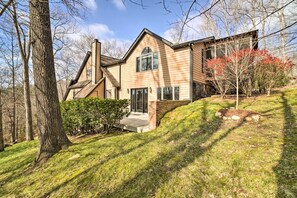 House (4 Bedrooms) | Interior - Nashville Area Family Getaway w/ Private Pool! (Pegram)