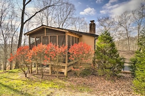 House (4 Bedrooms) | Interior - Nashville Area Family Getaway w/ Private Pool! (Pegram)