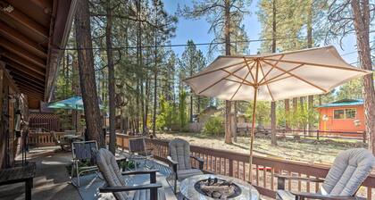 Pinetop Lakes Country Club Cabin w/ Deck