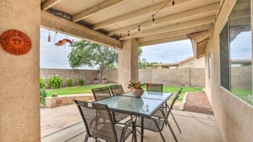 House (4 Bedrooms) | Interior