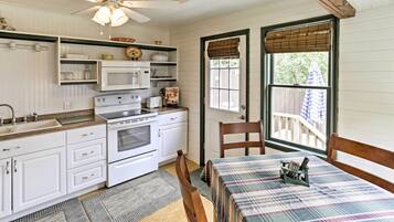 Cottage (1 Bedroom) | Interior