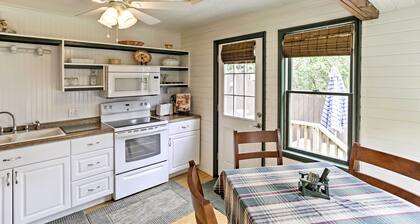 Bolton Landing Cottage: Walk to Lake George!