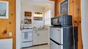 House (1 Bedroom) | Interior