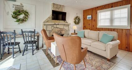 Mountain Home Cabin w/ Fire Pit < 1 Mi to Lake!