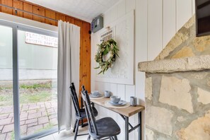 House (1 Bedroom) | Interior