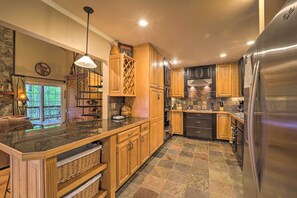 House (4 Bedrooms) | Interior - Beech Mountain Escape w/ Mtn Views & Fireplace! (Banner Elk)