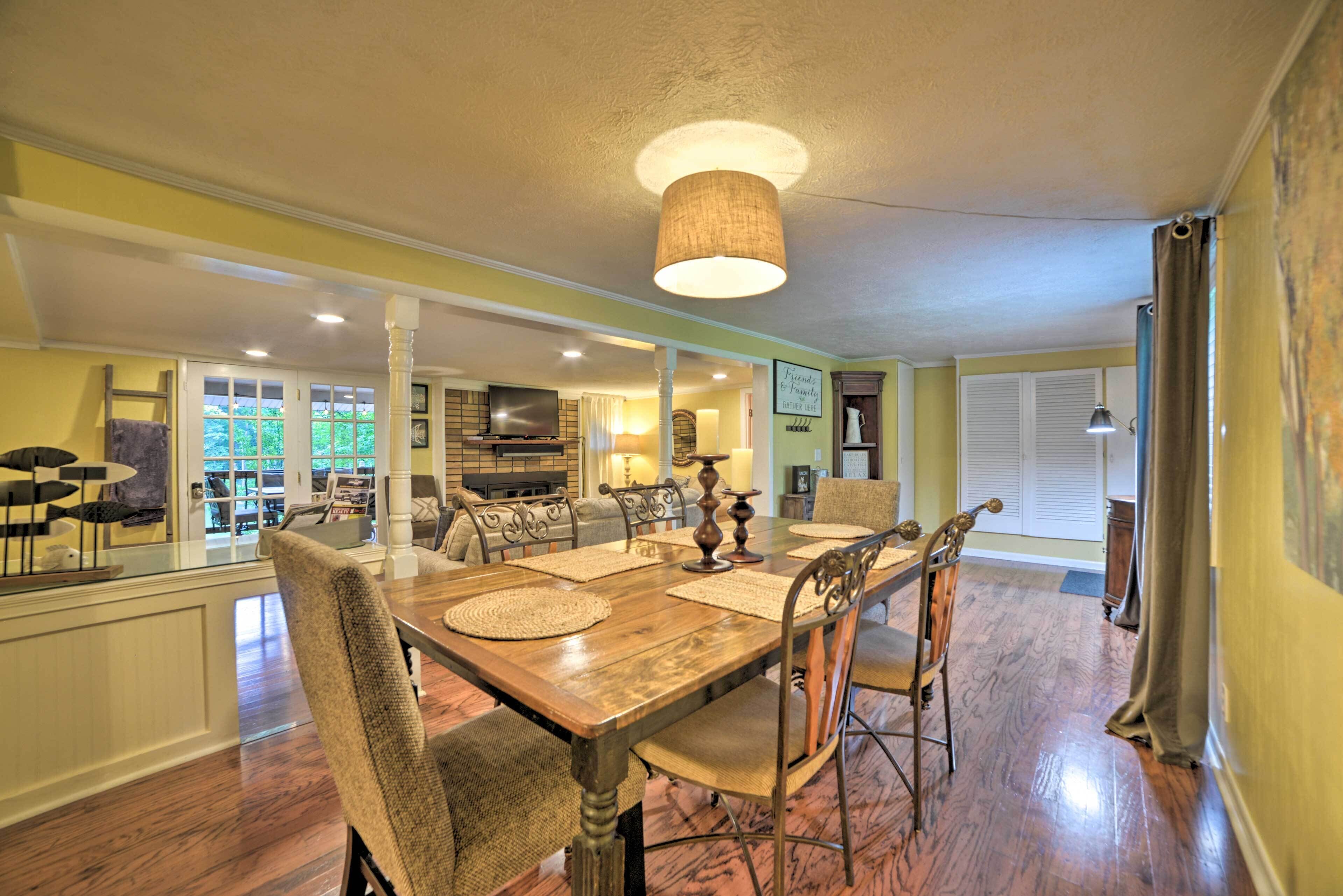 House (3 Bedrooms) | Interior