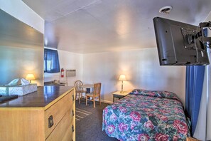 Apartment (0 Bedroom) | Interior