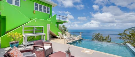 Villa (3 Bedrooms) | Front of property