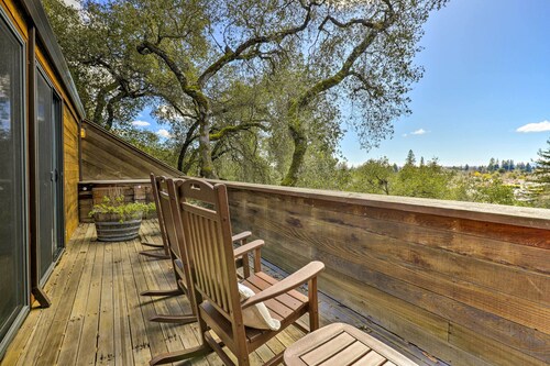 Luxe Santa Rosa Home ~ 3 Mi to Downtown!