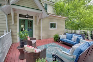 House (4 Bedrooms) | Interior - Historic Hot Springs Home < 1 Mi to Oaklawn! (Hot Springs)