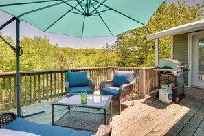 House (3 Bedrooms) | Interior - Fisherman-friendly Bull Shoals Escape on Lakefront (Bull Shoals)