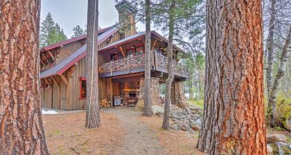 Ashland Lodge w/ Lake Views & Game Room Loft