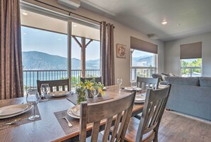 Apartment (3 Bedrooms) | Interior - Lake Chelan Condo, Walk to Brewery & Wineries (Manson)