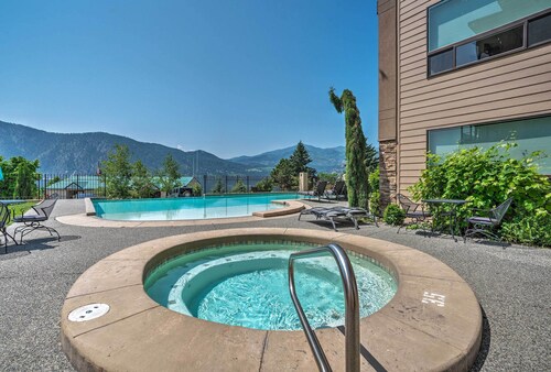 Lake Chelan Condo, Walk to Brewery & Wineries