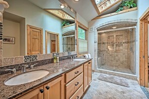 Interior - Upscale Family Retreat w/ Fire Pit, Walk to Beach! (Union Pier)