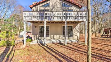 House (5 Bedrooms) | Interior