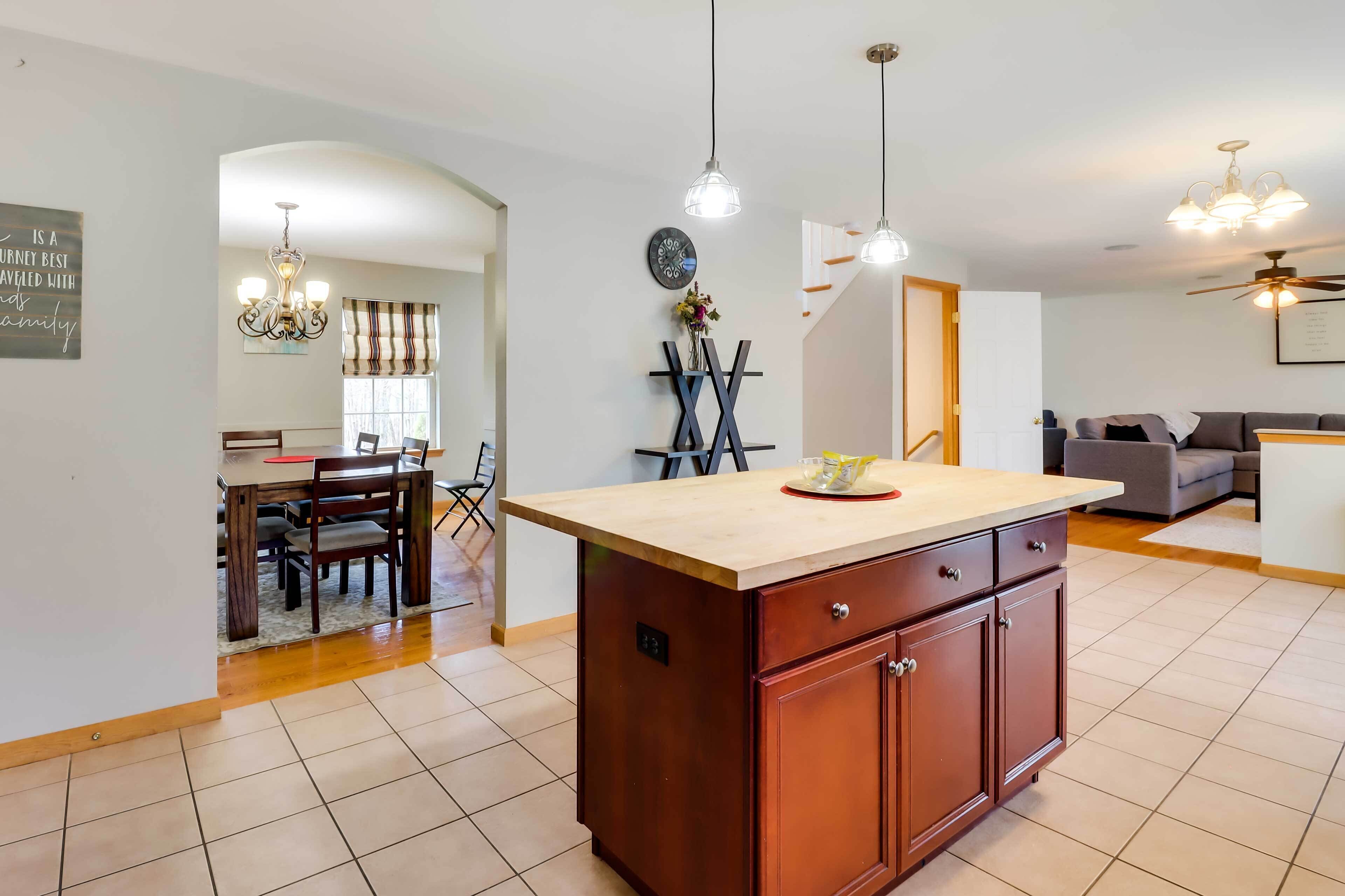 House (4 Bedrooms) | Interior