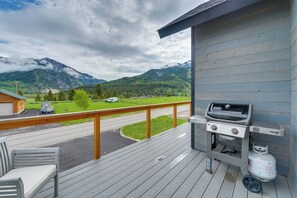House (2 Bedrooms) | Interior - Quiet Alpine Hideaway w/ Panoramic Mountain Views! (Alpine)