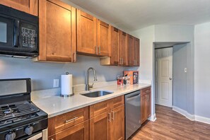 Paper towels - Parkville Home 9 Miles to Baltimore! (Parkville)