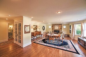 House (4 Bedrooms) | Interior