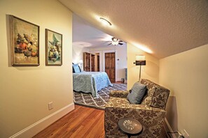 House (4 Bedrooms) | Interior - Spacious & Stunning Cleveland Getaway on 1 Acre (Cleveland)