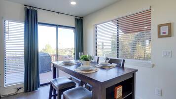 Rumah (2 Bedrooms) | Interior