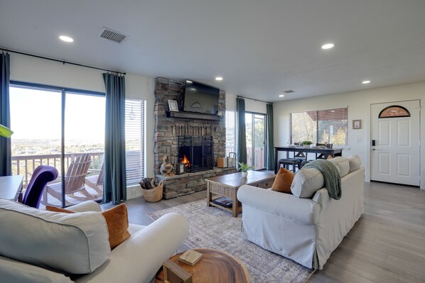 Casa (2 Bedrooms) | Interior