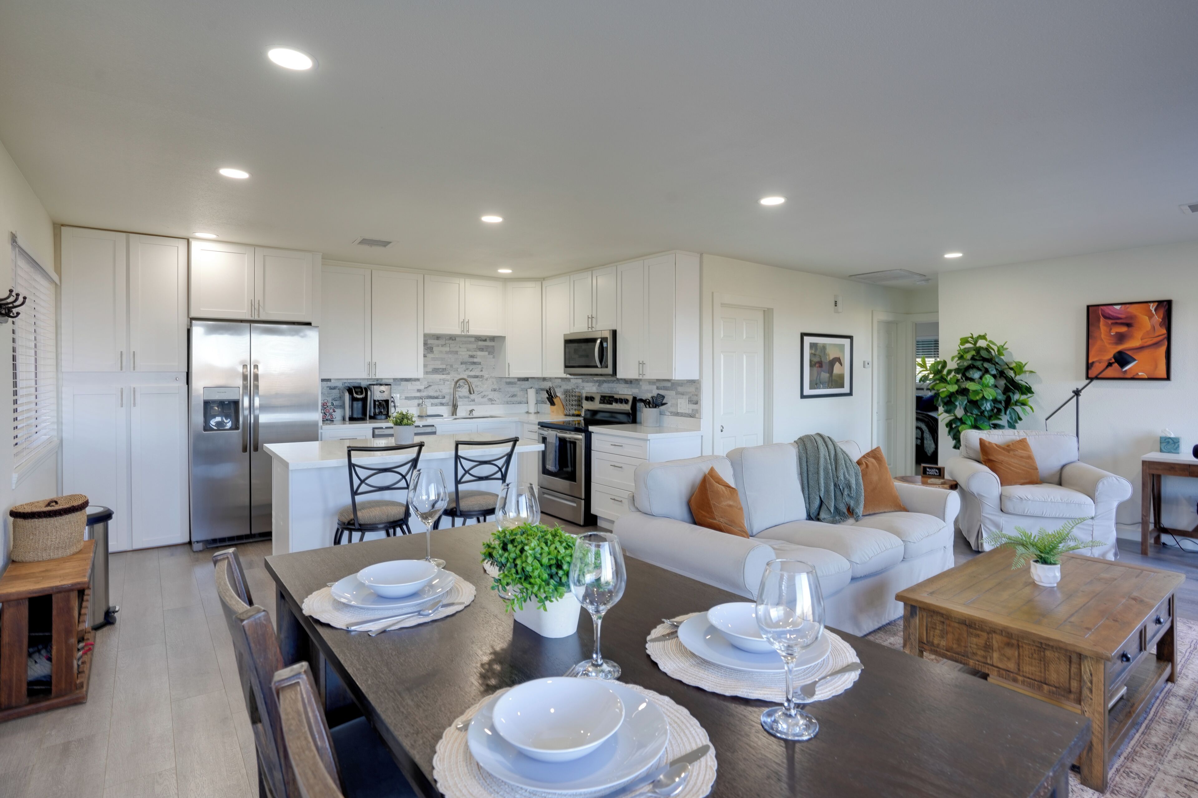 House (2 Bedrooms) | Interior