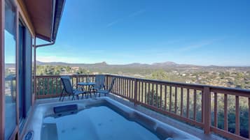 Rumah (2 Bedrooms) | Bagian depan properti