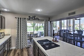 Interior - Amenity-packed Home w/ Hot Tub & River Views! (Bullhead City)