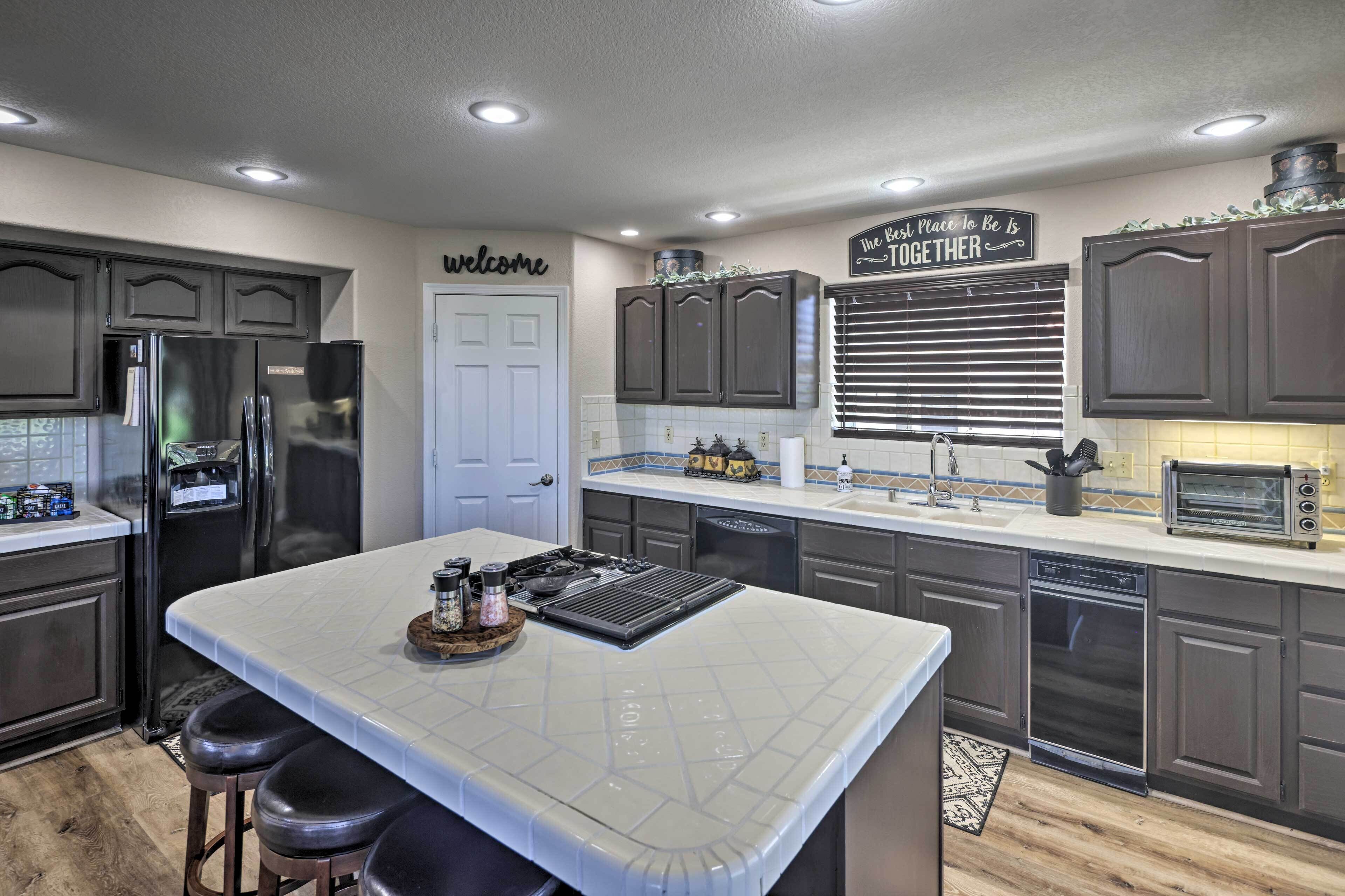 House (4 Bedrooms) | Interior