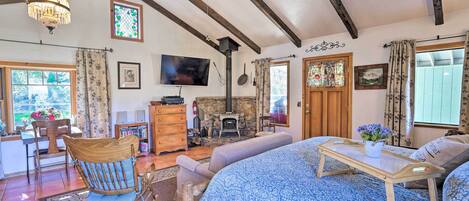 Apartemen (0 Bedroom) | Bagian depan properti