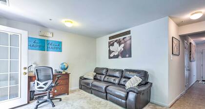 Elkridge Townhome ~ 15 Mi to Dtwn Baltimore!