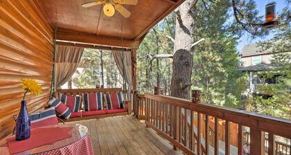 Rustic Cabin w/ Deck ~ 4 Mi to Old Town Flagstaff!